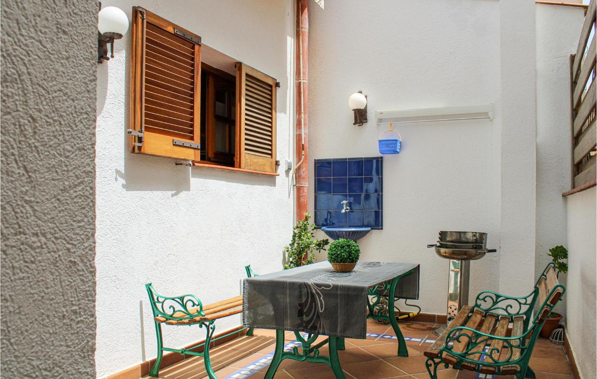 Stunning Apartment In Tossa De Mar Tossa de Mar Exterior foto